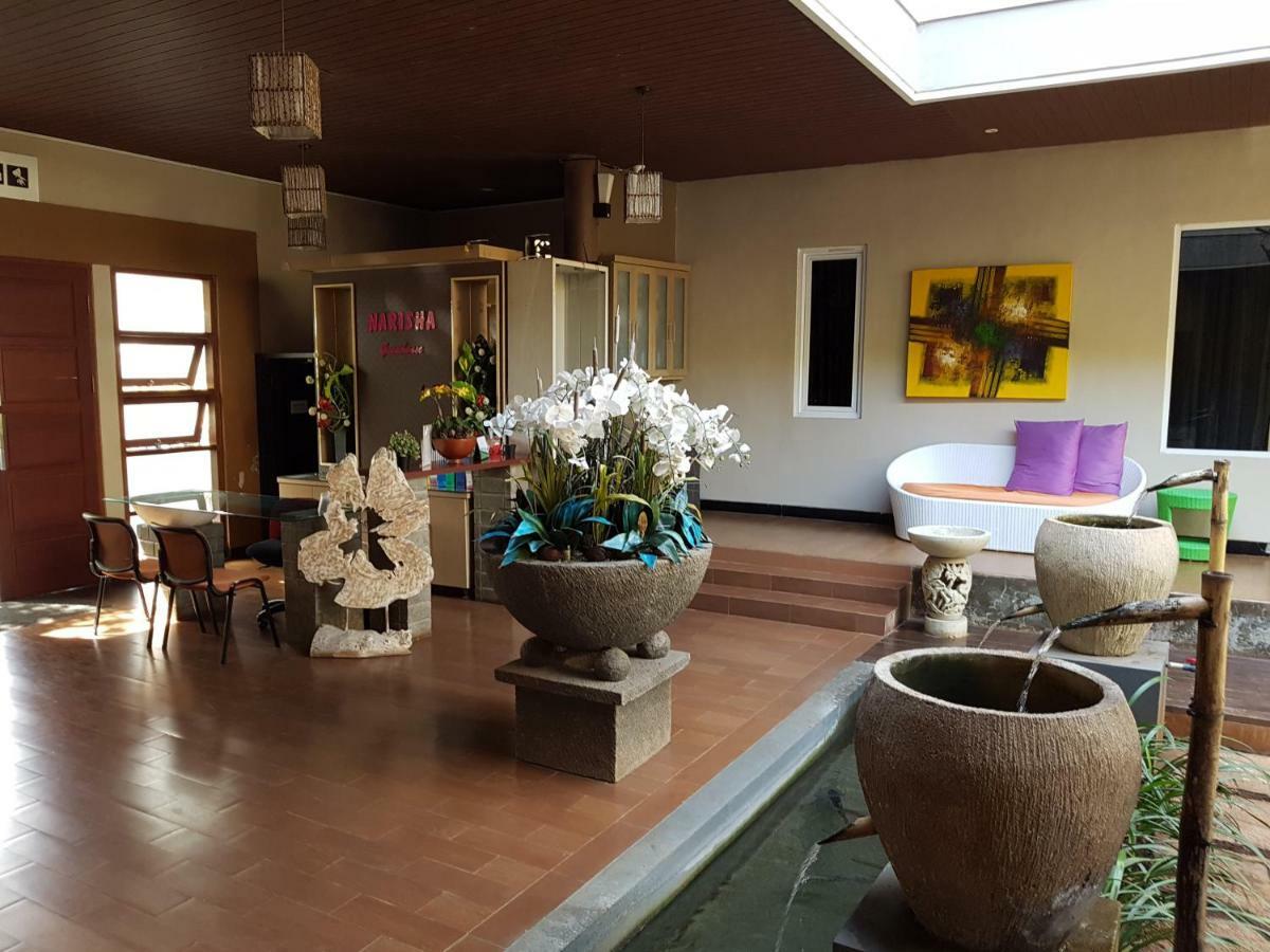 Narisha Guesthouse Kupang  Eksteriør bilde